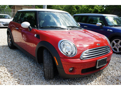 mini cooper 2009 red hatchback gasoline 4 cylinders front wheel drive automatic 78729
