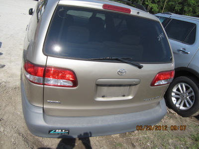 toyota sienna