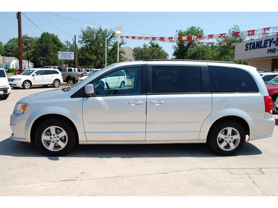 dodge grand caravan 2011 silver van mainstreet flex fuel 6 cylinders front wheel drive automatic with overdrive 76520