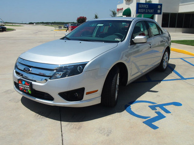 ford fusion 2012 silver sedan se flex fuel 6 cylinders front wheel drive shiftable automatic 76230