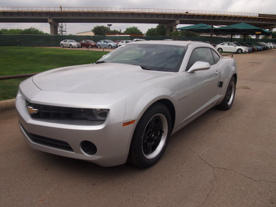 chevrolet camaro 2012 silver ice coupe ls gasoline 6 cylinders rear wheel drive not specified 76051