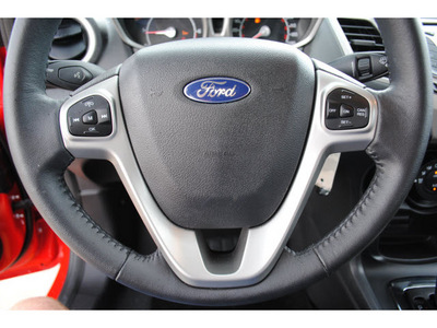 ford fiesta 2012 red hatchback ses gasoline 4 cylinders front wheel drive not specified 77375