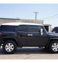 toyota fj cruiser 2007 black suv gasoline 6 cylinders rear wheel drive automatic 79110