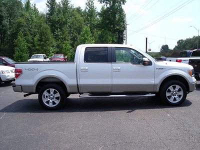 ford f 150 2010 white lariat flex fuel 8 cylinders 4 wheel drive 6 speed automatic 75672