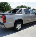 chevrolet avalanche 2007 tanbeige c1500 gasoline 8 cylinders rear wheel drive 4 speed automatic 77099