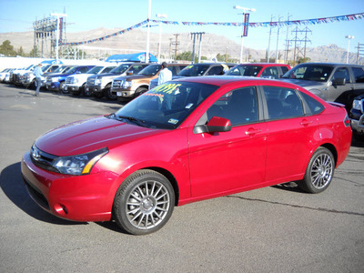 ford focus 2011 red sedan sport ses gasoline 4 cylinders front wheel drive automatic 79925