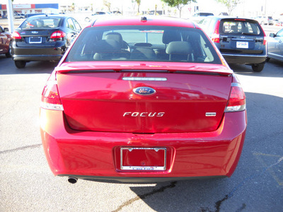 ford focus 2011 red sedan sport ses gasoline 4 cylinders front wheel drive automatic 79925