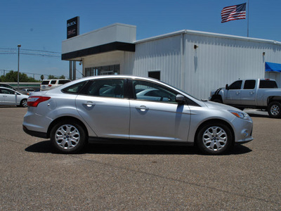 ford focus 2012 silver sedan se flex fuel 4 cylinders front wheel drive automatic 78586