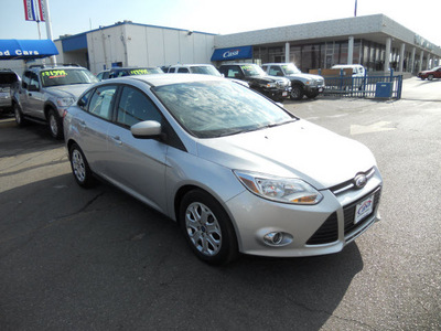 ford focus 2012 silver sedan se flex fuel 4 cylinders front wheel drive automatic 79925