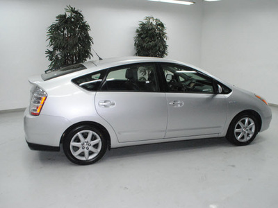 toyota prius 2008 silver hatchback hybrid 4 cylinders front wheel drive automatic 91731