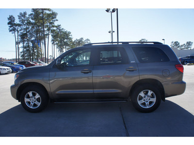 toyota sequoia 2008 gray suv sr5 gasoline 8 cylinders 2 wheel drive automatic 77339