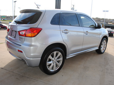 mitsubishi outlander sport 2012 silver suv se gasoline 4 cylinders front wheel drive automatic 75150