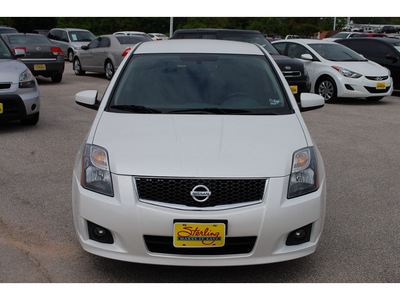 nissan sentra 2010 white sedan sr gasoline 4 cylinders front wheel drive automatic with overdrive 77802