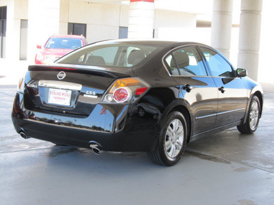 nissan altima 2011 black sedan 2 5 s gasoline 4 cylinders front wheel drive shiftable automatic 77477