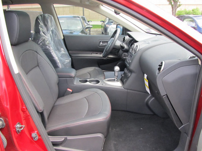 nissan rogue 2012 red sv gasoline 4 cylinders all whee drive automatic with overdrive 77477