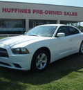 dodge charger 2011 white sedan se gasoline 6 cylinders rear wheel drive automatic 75067