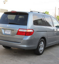 honda odyssey 2007 gray van ex l gasoline 6 cylinders front wheel drive automatic with overdrive 77074
