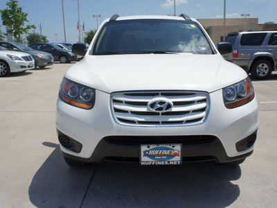 hyundai santa fe 2010 white suv gls gasoline 4 cylinders front wheel drive automatic 75070