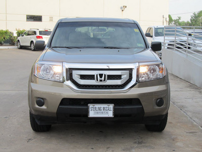 honda pilot 2011 beige suv lx gasoline 6 cylinders front wheel drive automatic with overdrive 77074