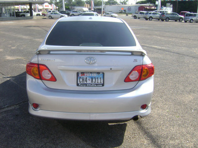 toyota corolla 2010 silver sedan s gasoline 4 cylinders front wheel drive automatic 75901