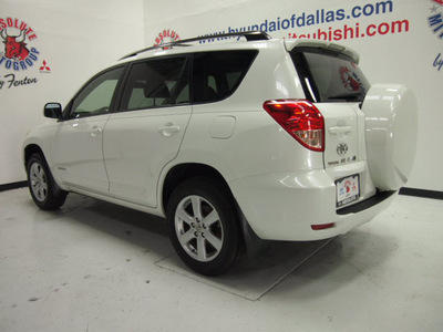 toyota rav4 2007 white suv limited gasoline 4 cylinders front wheel drive 4 speed automatic 75150