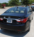 hyundai sonata 2013 black sedan 4dr sdn 2 0t ltd at gasoline 4 cylinders front wheel drive automatic 75070