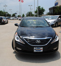 hyundai sonata 2013 black sedan 4dr sdn 2 4l gls at gasoline 4 cylinders front wheel drive automatic 75070