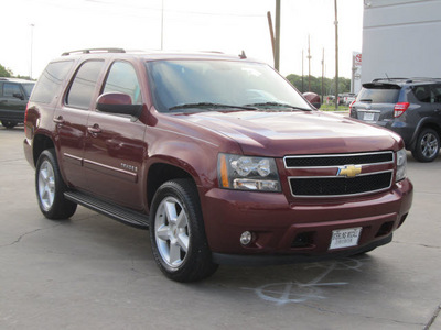 chevrolet tahoe 2008 dk  red suv lt flex fuel 8 cylinders 2 wheel drive automatic with overdrive 77074