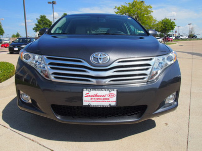 toyota venza 2009 dk  gray wagon fwd v6 gasoline 6 cylinders front wheel drive automatic 75150