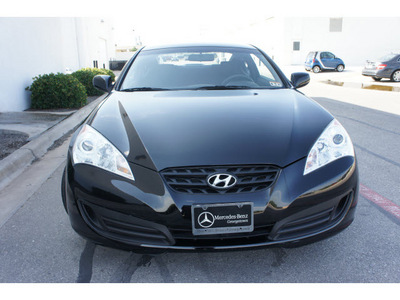 hyundai genesis coupe 2010 black coupe 2 0t gasoline 4 cylinders rear wheel drive 6 speed manual 78626
