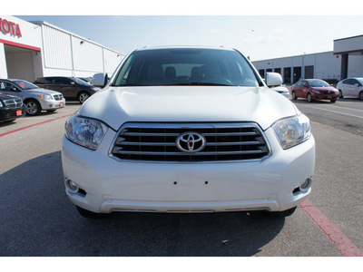 toyota highlander 2010 white suv limited gasoline 6 cylinders front wheel drive automatic 76543