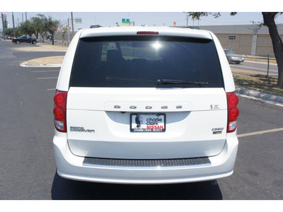 dodge grand caravan 2011 white van crew flex fuel 6 cylinders front wheel drive automatic 78552