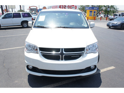 dodge grand caravan 2011 white van crew flex fuel 6 cylinders front wheel drive automatic 78552