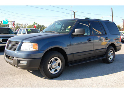 ford expedition 2004 blue suv xlt gasoline 8 cylinders rear wheel drive automatic with overdrive 77020