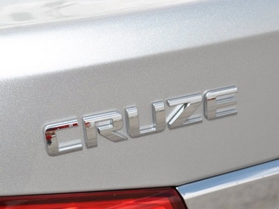 chevrolet cruze 2012 silver sedan ls gasoline 4 cylinders front wheel drive 6 speed manual 75067