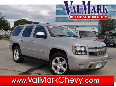 chevrolet tahoe 2009 silver suv ltz flex fuel 8 cylinders 2 wheel drive automatic 78130