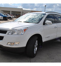 chevrolet traverse 2009 white suv lt gasoline 6 cylinders front wheel drive automatic 78130