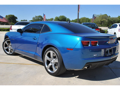 chevrolet camaro 2010 blue coupe ss gasoline 8 cylinders rear wheel drive 6 speed manual 78130