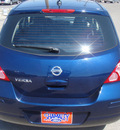 nissan versa 2007 blue hatchback gasoline 4 cylinders front wheel drive automatic 79936