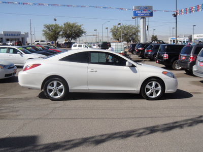 toyota camry solara 2005 white coupe gasoline 6 cylinders front wheel drive automatic 79936