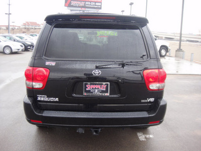 toyota sequoia 2007 black suv limited gasoline 8 cylinders rear wheel drive automatic 79922