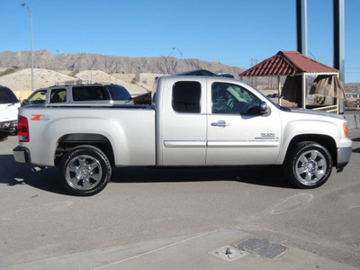 gmc sierra 1500 2009 silver pickup truck gasoline 8 cylinders 2 wheel drive automatic 79922