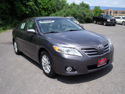 toyota camry 2010 dk  gray sedan xle v6 gasoline 6 cylinders front wheel drive automatic 75672