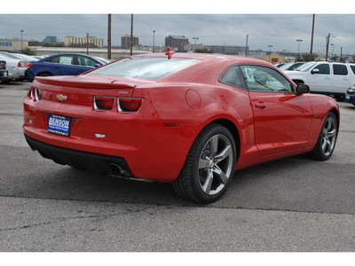 chevrolet camaro 2012 red coupe ss gasoline 8 cylinders rear wheel drive automatic 78216