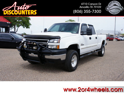 chevrolet silverado 2500hd 2006 white lt1 diesel 8 cylinders 4 wheel drive automatic 79109