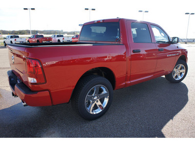 ram ram pickup 1500 2012 red st gasoline 8 cylinders 2 wheel drive automatic 76645