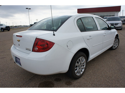 chevrolet cobalt 2010 white sedan lt gasoline 4 cylinders front wheel drive automatic 76645