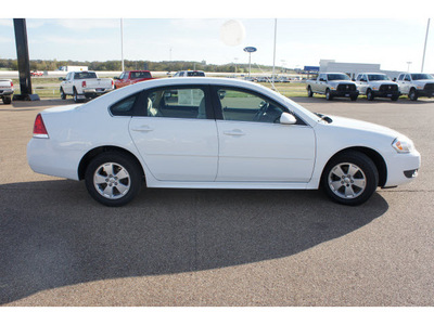 chevrolet impala 2010 white sedan lt gasoline 6 cylinders front wheel drive automatic 76645