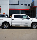 toyota tundra 2012 white flex fuel 8 cylinders 4 wheel drive 6 speed automatic 76053