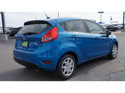 ford fiesta 2012 blue hatchback se gasoline 4 cylinders front wheel drive automatic 79407